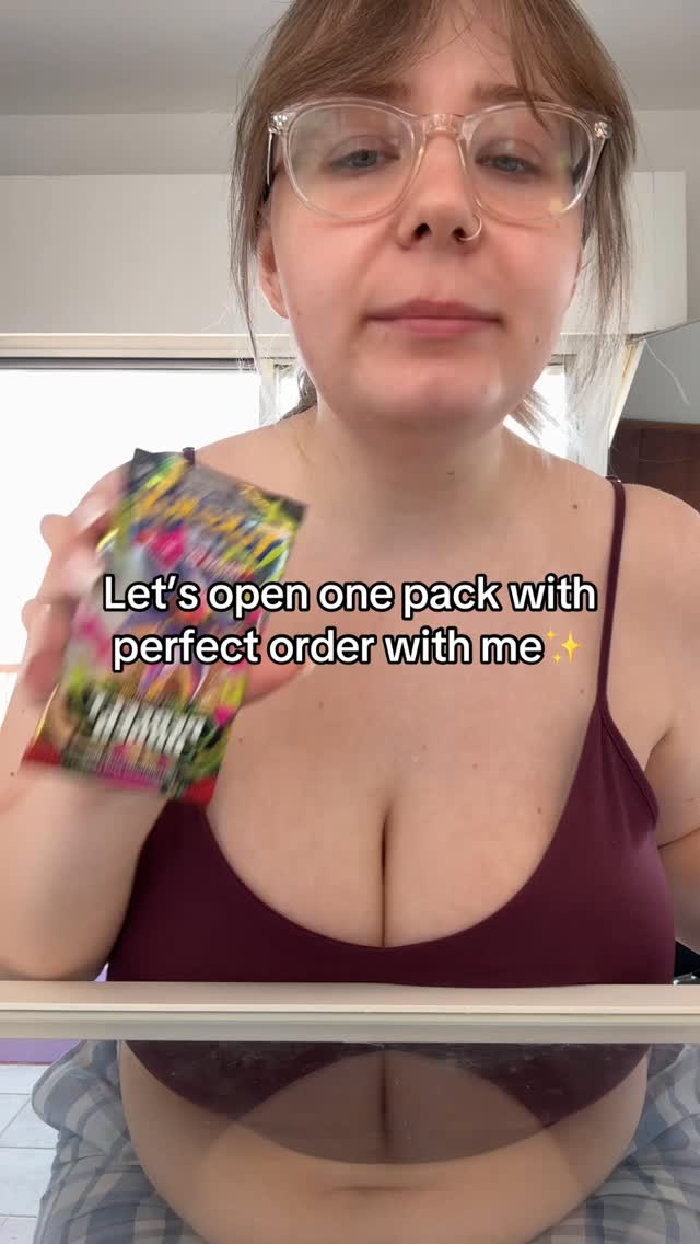 Let’s open one pack perfect order🥰🥰 by @mikaelabrunholtz