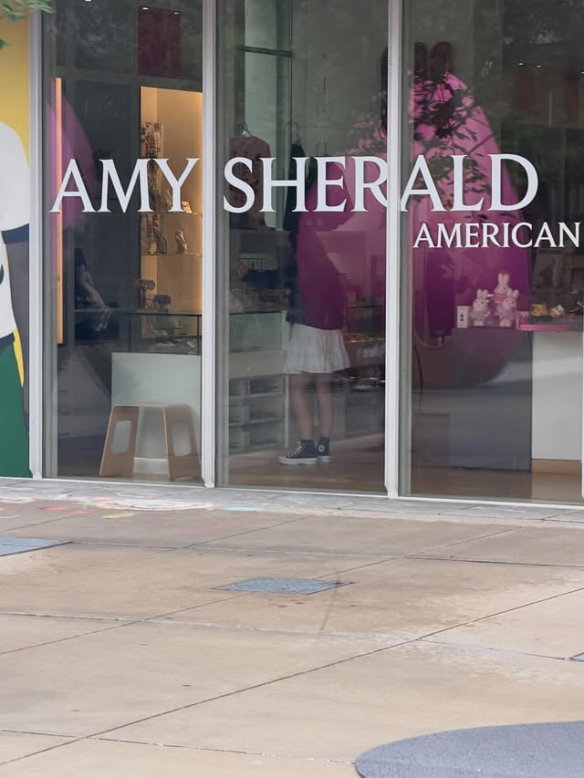 What a delight It was to see the @asherald American Sublime exhibit at the @High It was absolutely Breathtaking 🌻 what a was to spend my Sunday watching Georgia’s own Shinning🍑🙏🏾 #amysherald by @evamarcille